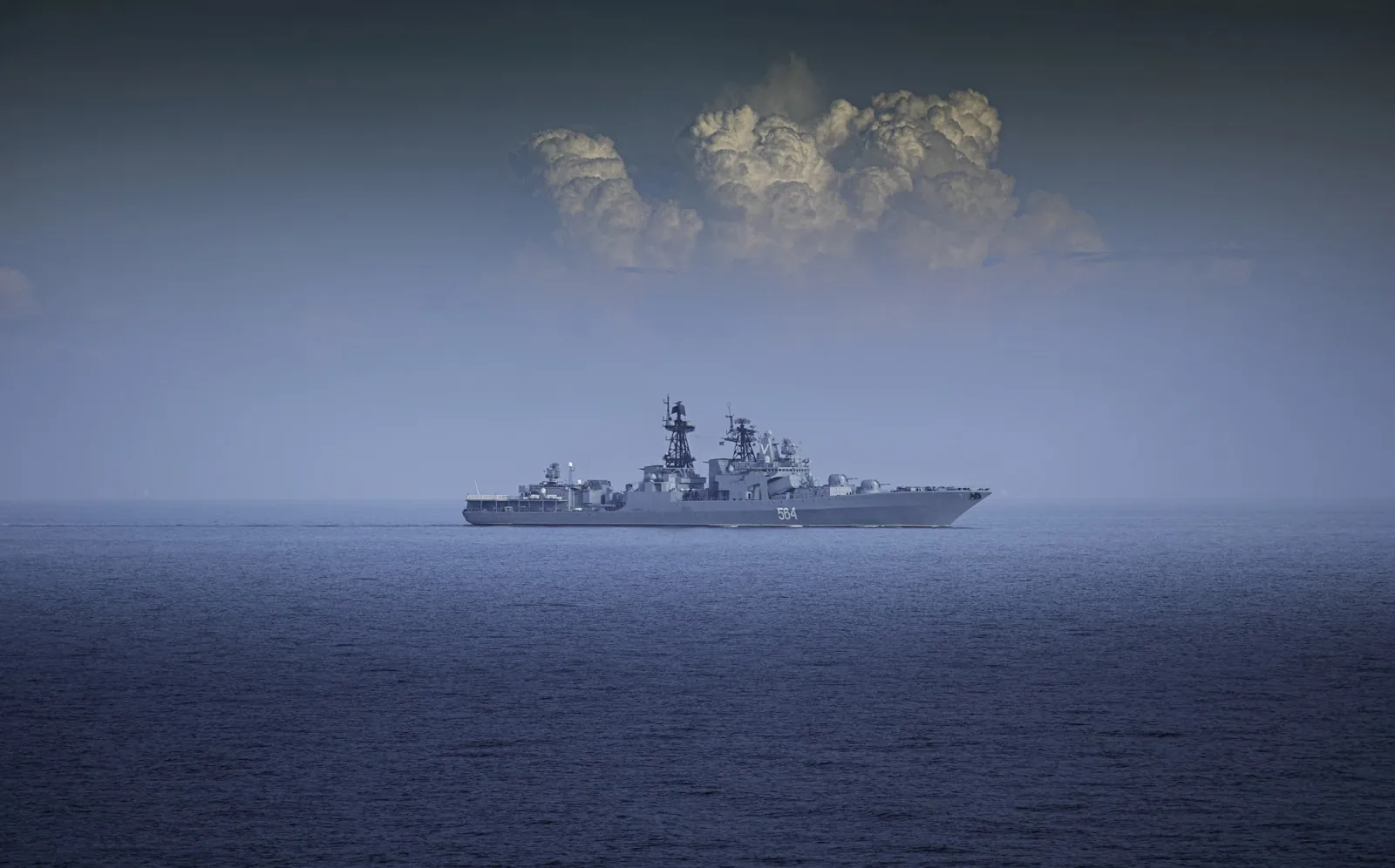 Marine-Fregatte – Symbolbild für maritime Erfahrung
